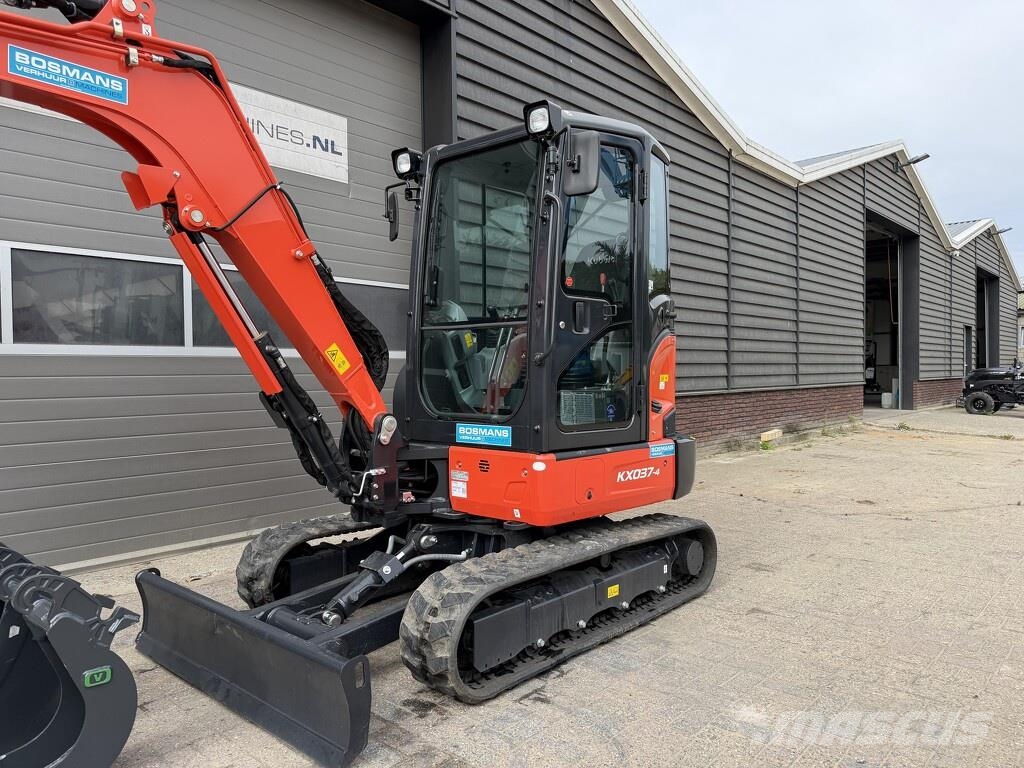 Kubota TE HUUR Kubota KX037 3.8 T minigraver Minigravere <7t
