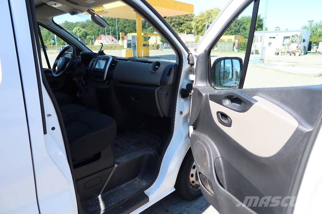 Renault TRAFIC Lieferwagen