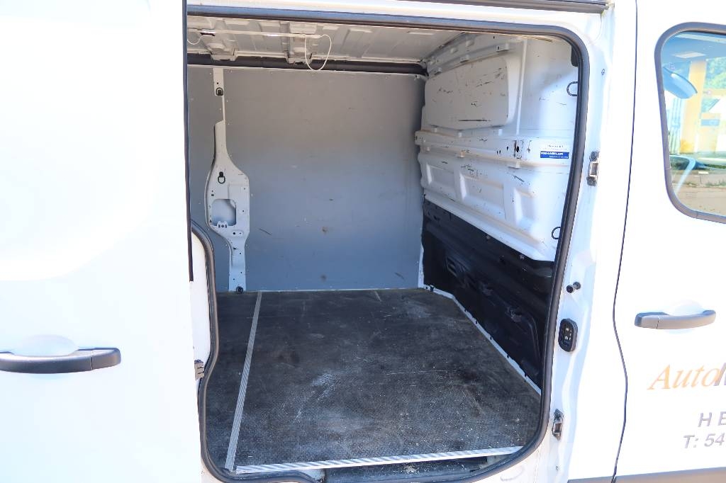 Renault TRAFIC Lieferwagen