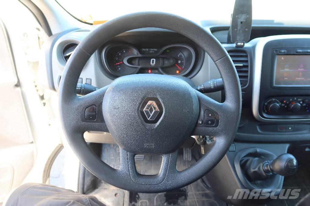 Renault TRAFIC Lieferwagen