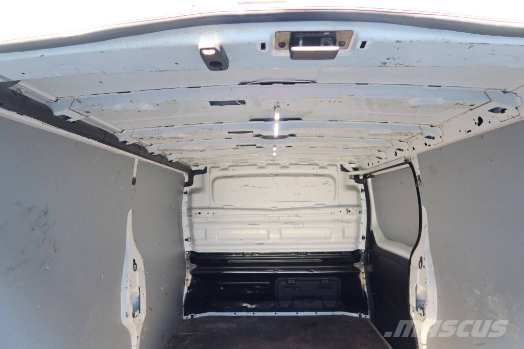 Renault TRAFIC Lieferwagen
