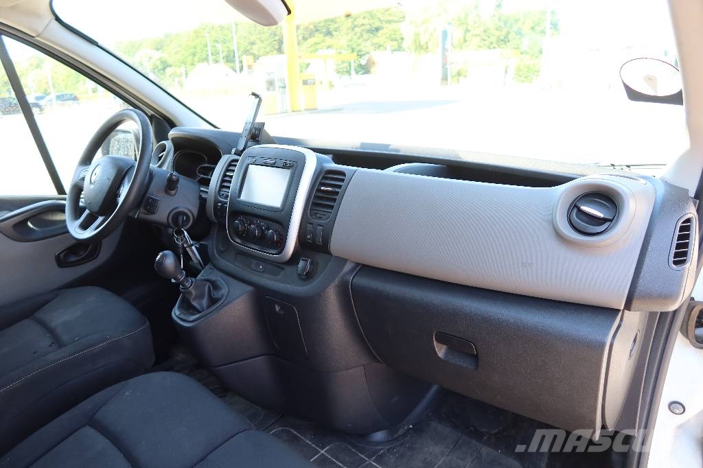 Renault TRAFIC Lieferwagen