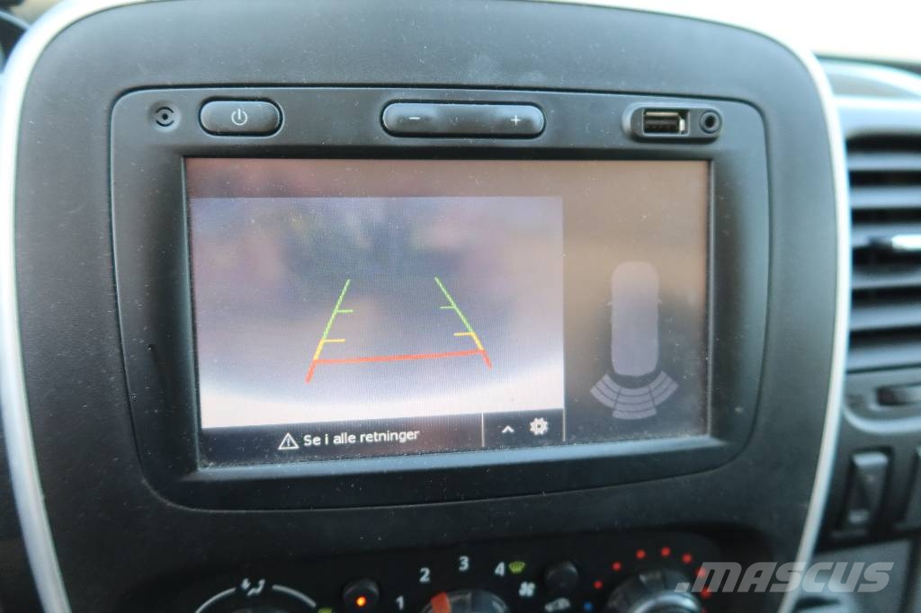 Renault TRAFIC Lieferwagen