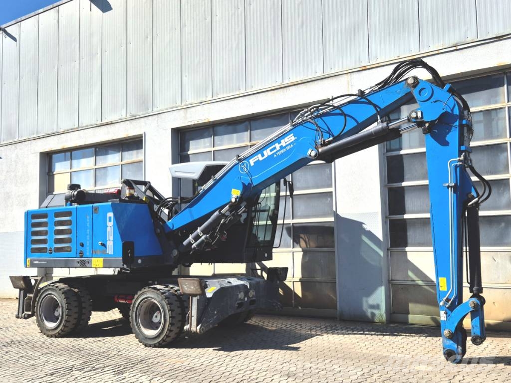 Fuchs MHL 320 F Pelle à déchets