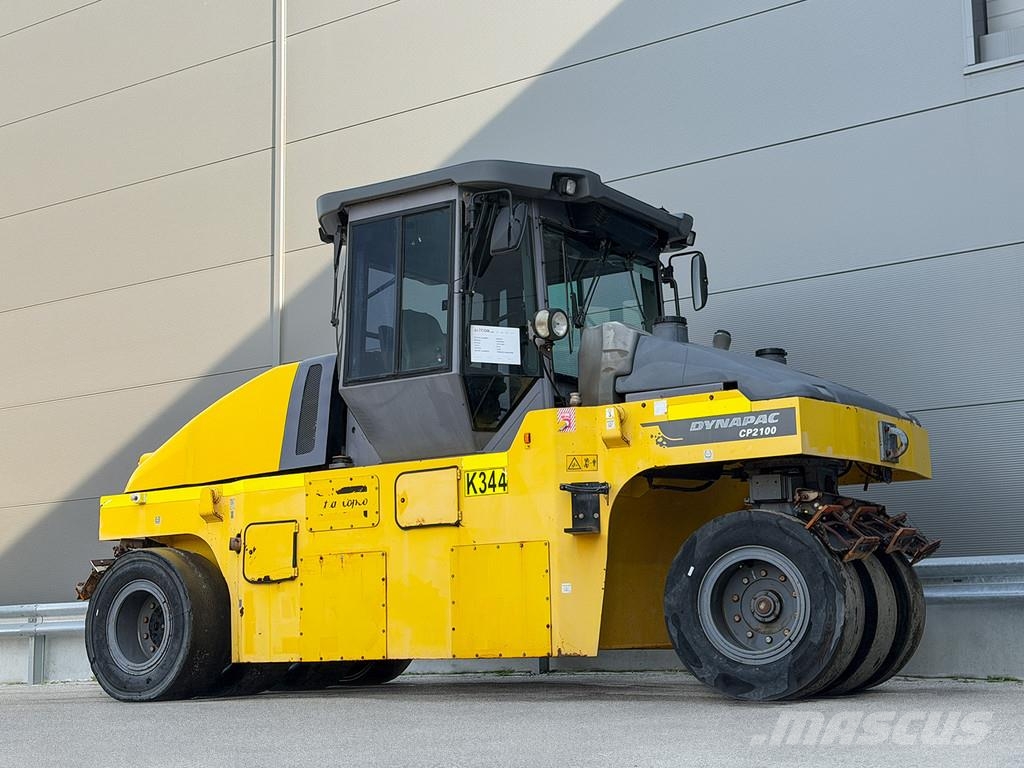 Dynapac CP2100W Pneumorehvidega rullid