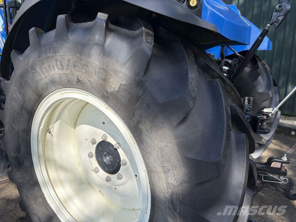 New Holland T5.105 EC Traktoriai