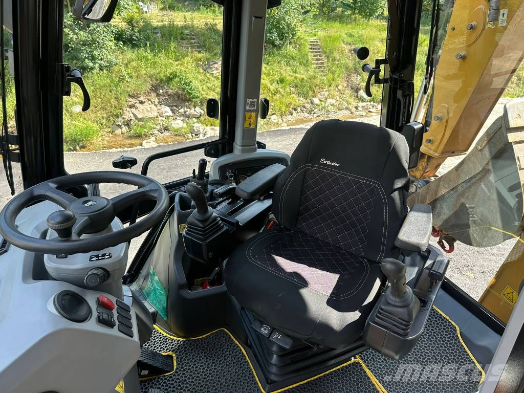 CAT 444 Εκσκαφείς Φορτωτές τύπου JCB