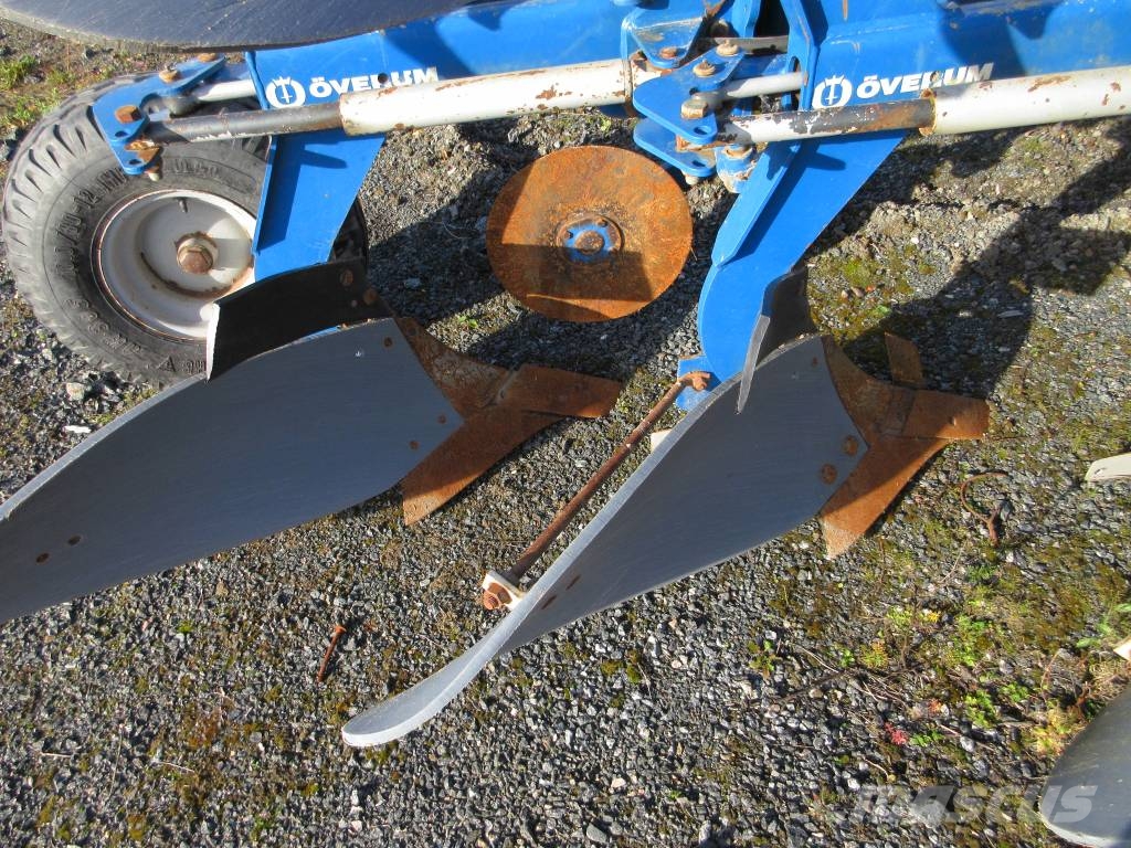 Överum Variflex VF CX 5875 Muovisiivellä Plugovi obrtači