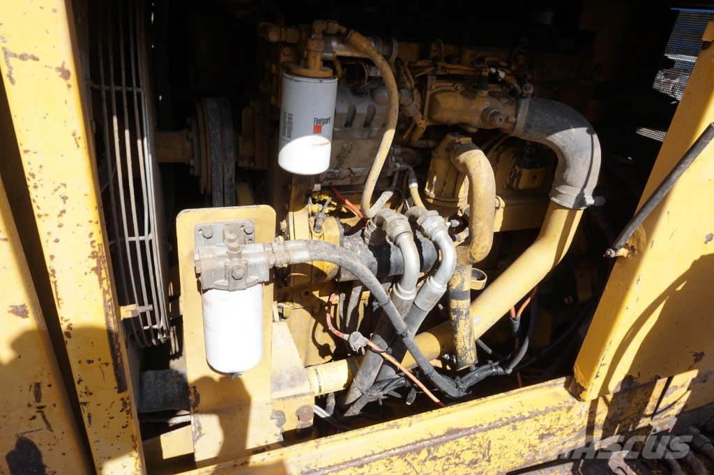 Extec C12+ Wózek Dolly Mobile crushers