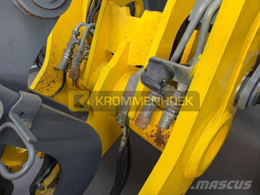 Wacker Neuson WL 110 Kolesni nakladalci