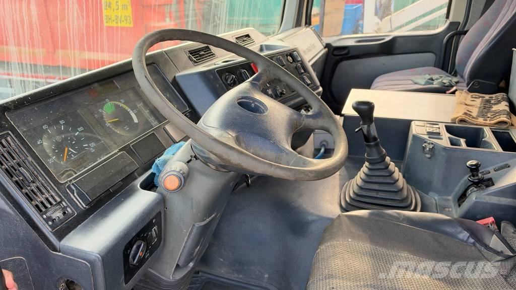 Mercedes-Benz ACTROS 2640 6x4 tipper - spring Самоскиди