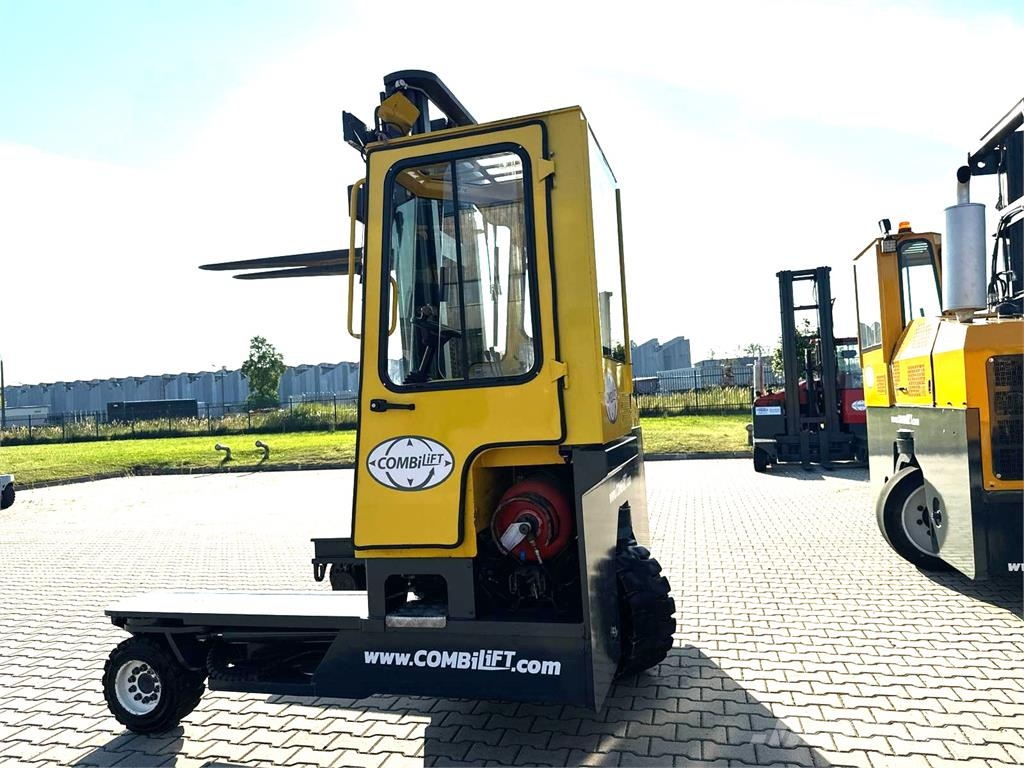 Combilift C4000 //2013 year//LPG//6000 mm 4-way reach truck