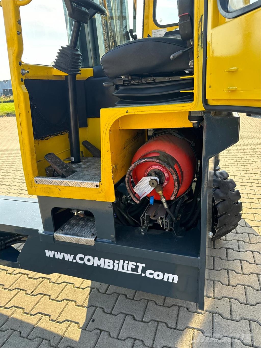 Combilift C4000 //2013 year//LPG//6000 mm 4-way reach truck