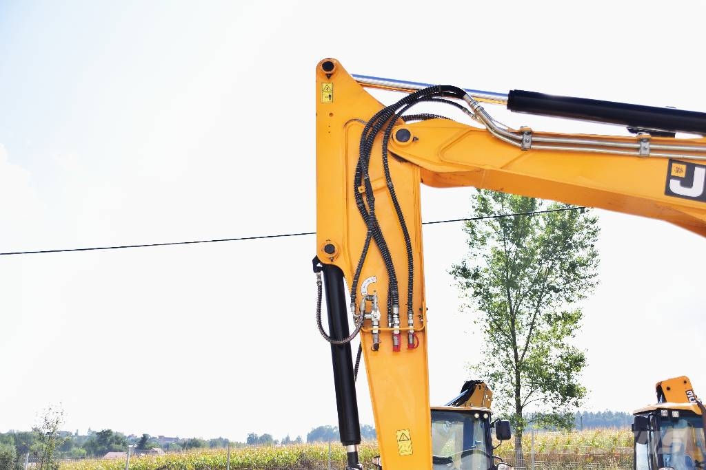 JCB 86 C-2 JCB 85Z-2 JCB 8085ZTS CAT 308 Kubota KX080 Midi bagri 7t – 12t
