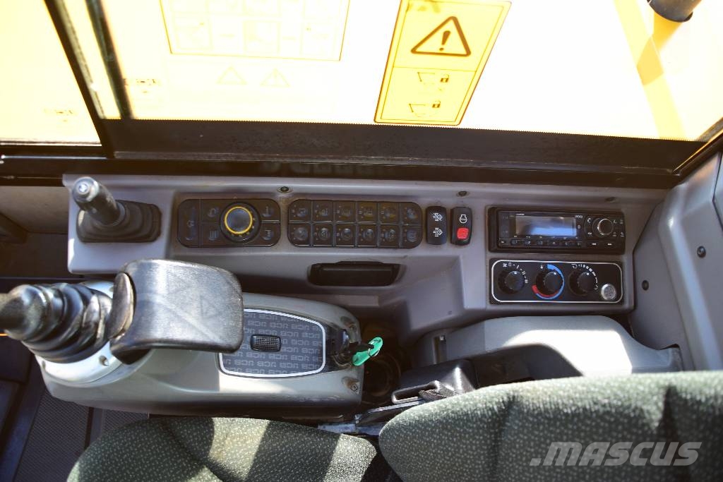 JCB 86 C-2 JCB 85Z-2 JCB 8085ZTS CAT 308 Kubota KX080 Midi bagri 7t – 12t