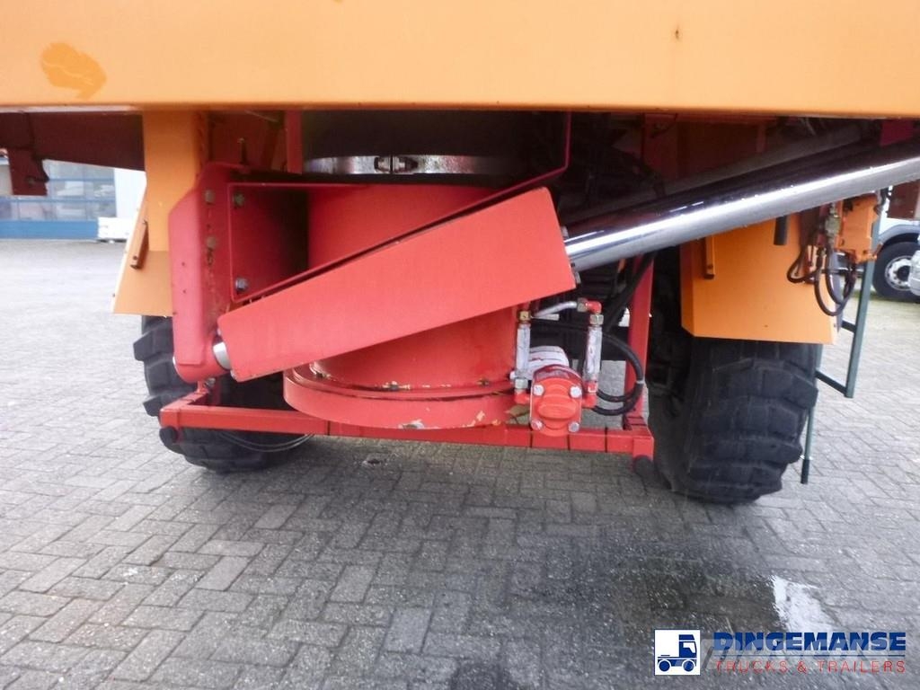MB Trac SK 2031 4x4x4 Schmidt CJS9 airport sweeper snow pl Snow groomers