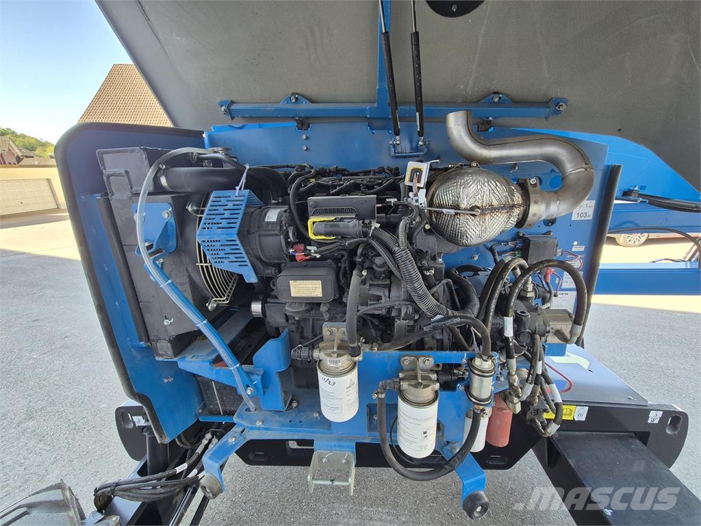 Genie Z-45XC Articulated boom lifts