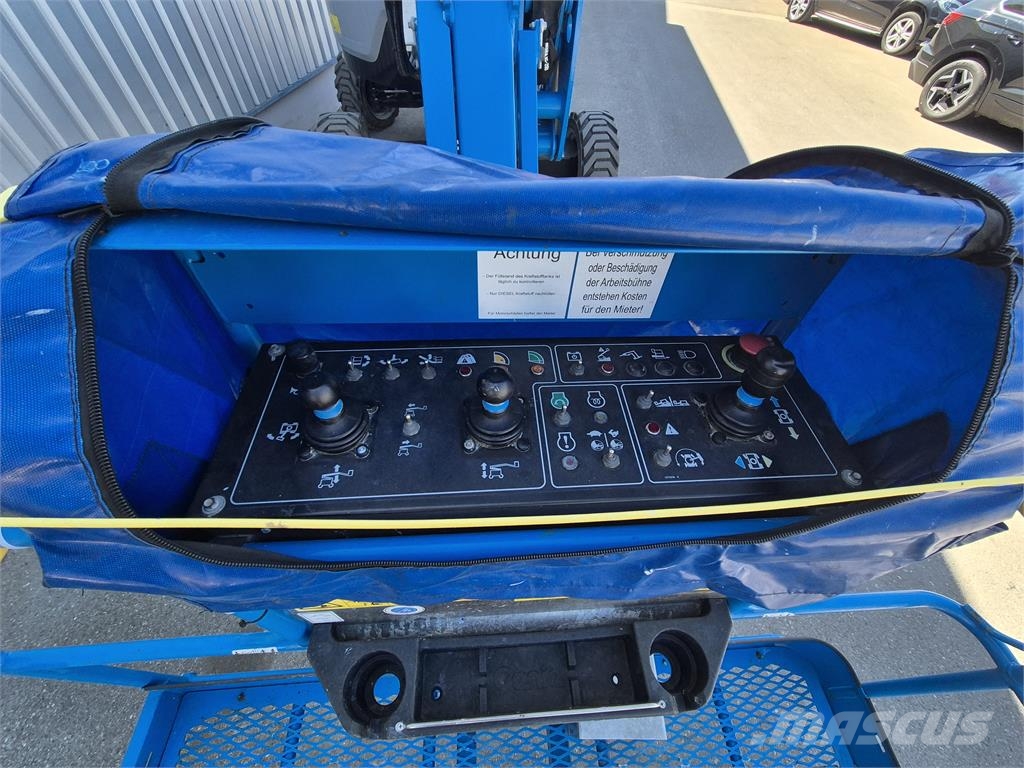 Genie Z-45XC Articulated boom lifts