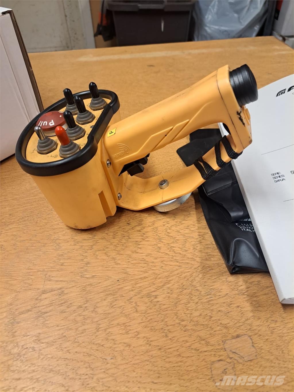 Ferrari F540R Load handling accessories