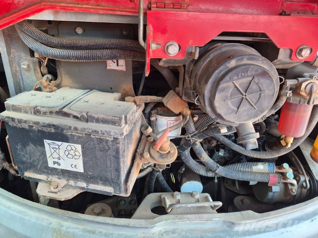 Yanmar Vio 50 U حفارات صغيرة أقل من 7 طن (حفارات صغيرة)