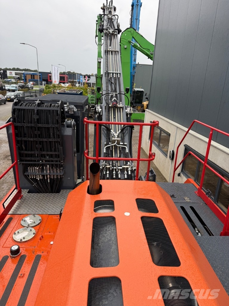 Atlas 350 MH Materjalikäitlusmasinad