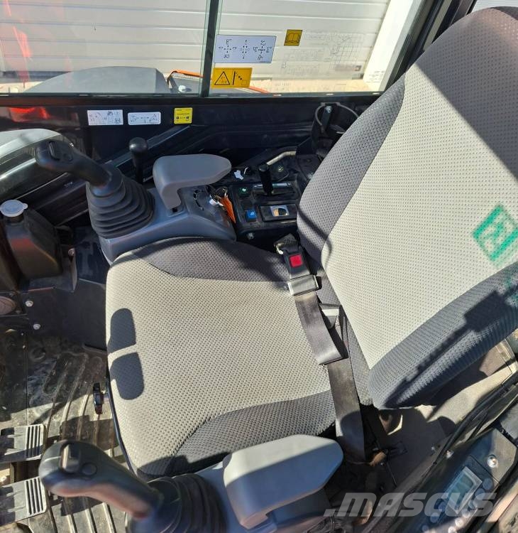 Hitachi ZX 26 U-6 Mini bagri <7t
