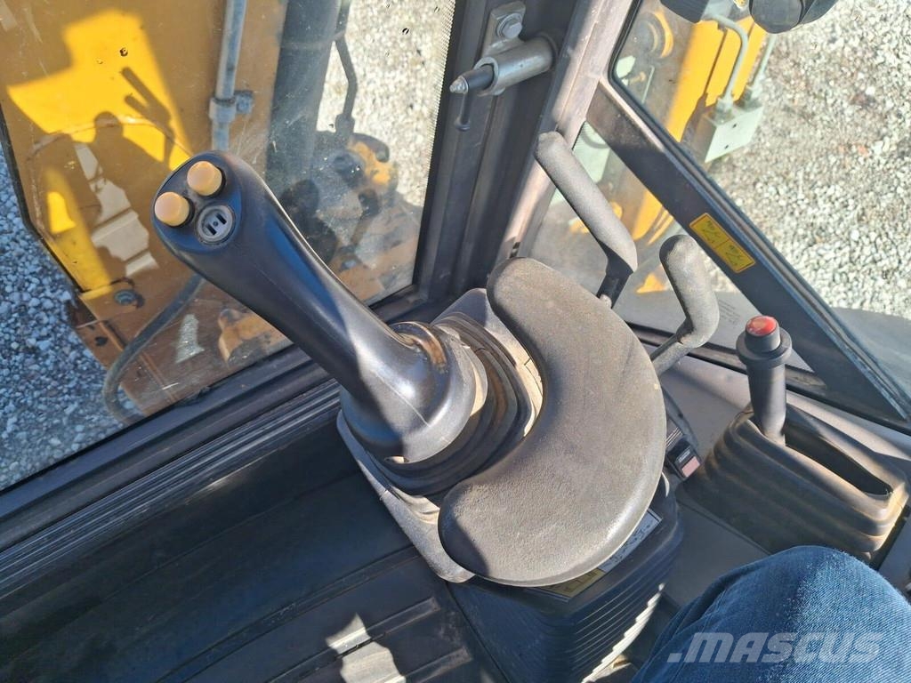 CASE 695ST Tractopelle