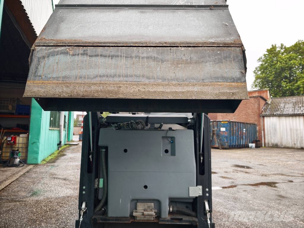 Kärcher B300 RI LPG Veegmachines