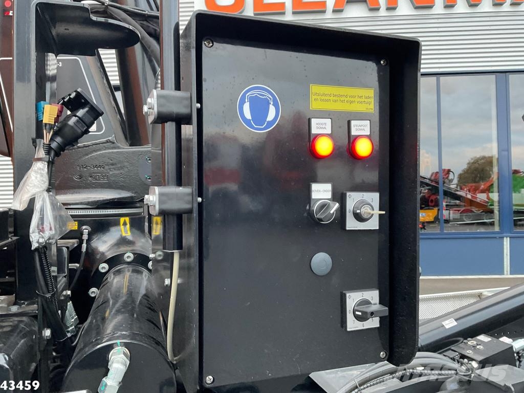 DAF FAN XD 450 Hiab 23 Tonmeter laadkraan Abrollkipper