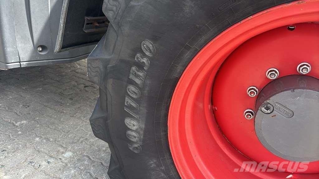 Fendt 828 0 Τρακτέρ