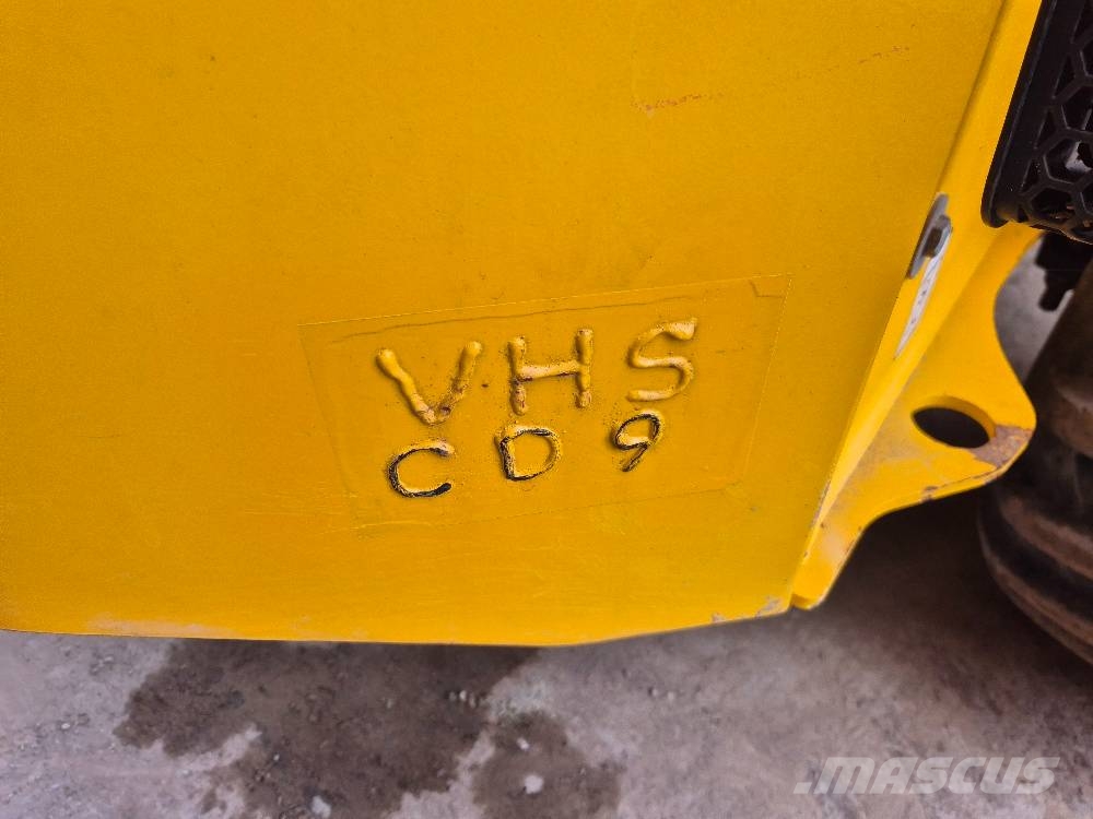 JCB 9TFT Belden kirma kamyonlar