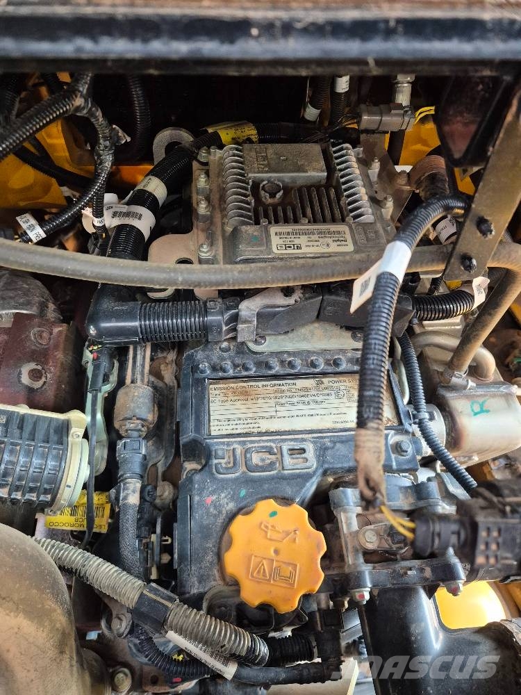 JCB 9TFT Belden kirma kamyonlar