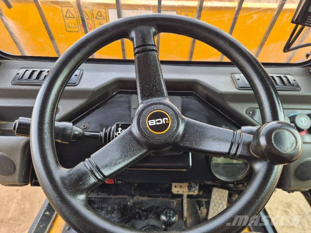 JCB 9TFT Belden kirma kamyonlar