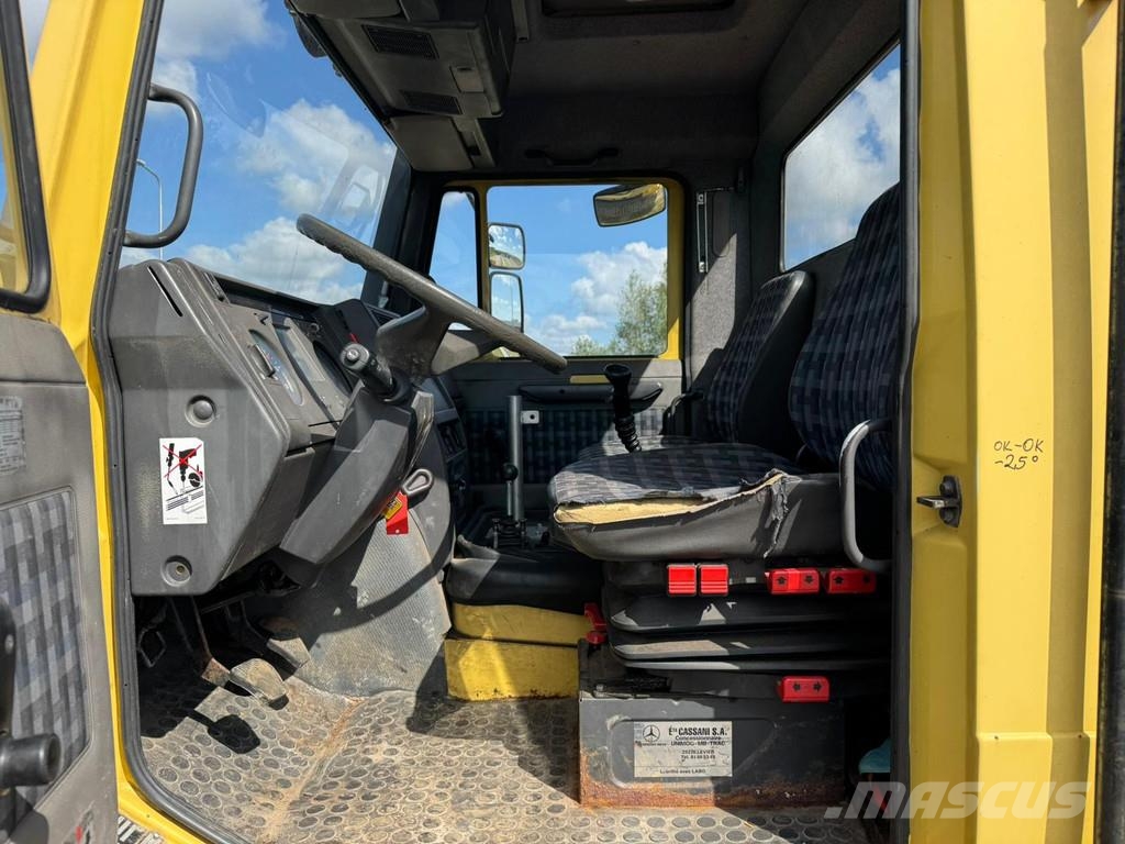 Mercedes-Benz Unimog U140 自卸式货车