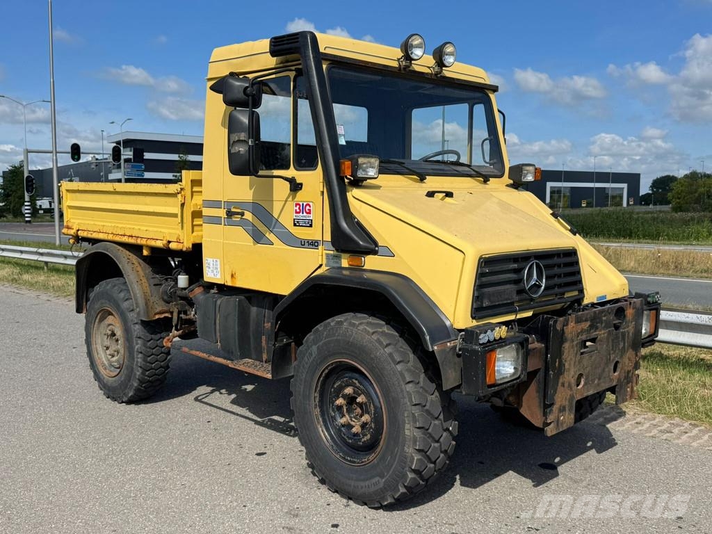 Mercedes-Benz Unimog U140 Sora- ja kippiautot