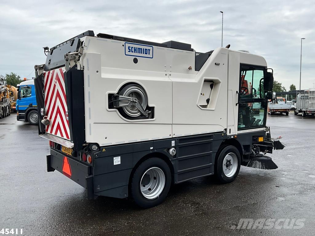 Schmidt Cleango 500 Compact Euro 6 with 3-rd brush 道路清扫车