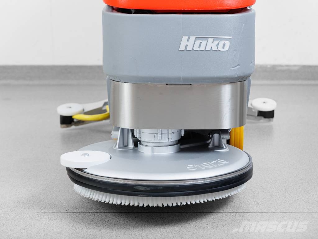 Hako Scrubmaster B45 CL TB510 - NEW BATTERIES 床洗浄機(スクラバー)