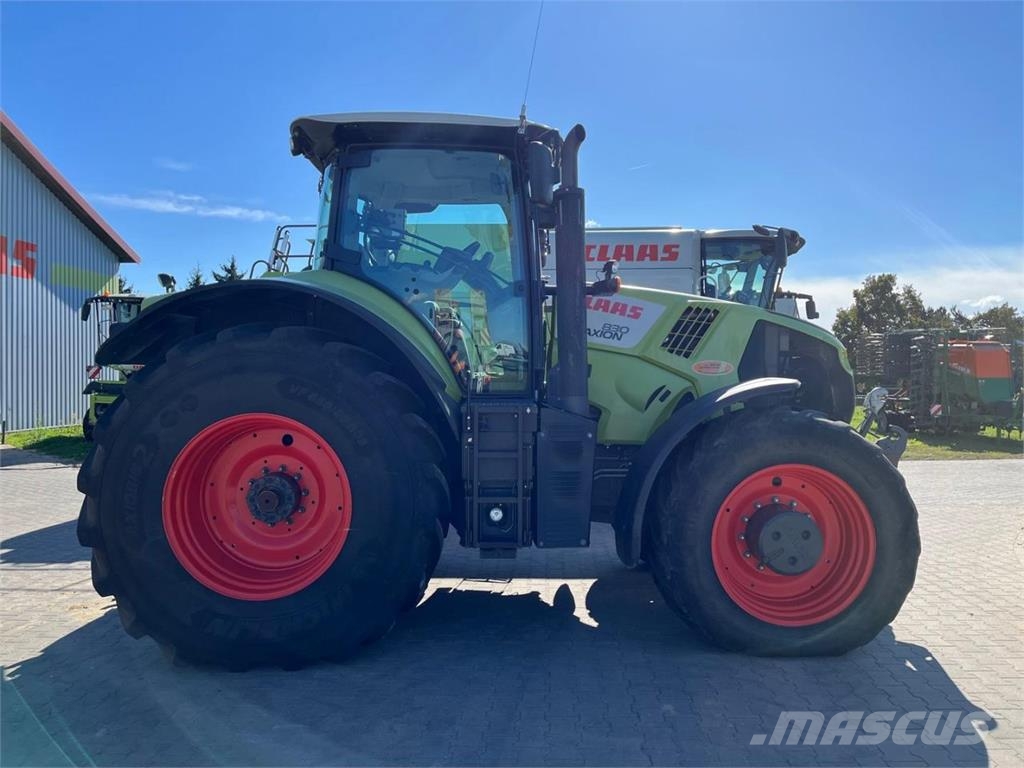 CLAAS Axion 830 CMatic 트랙터