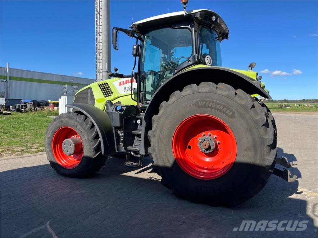 CLAAS Axion 830 CMatic 트랙터