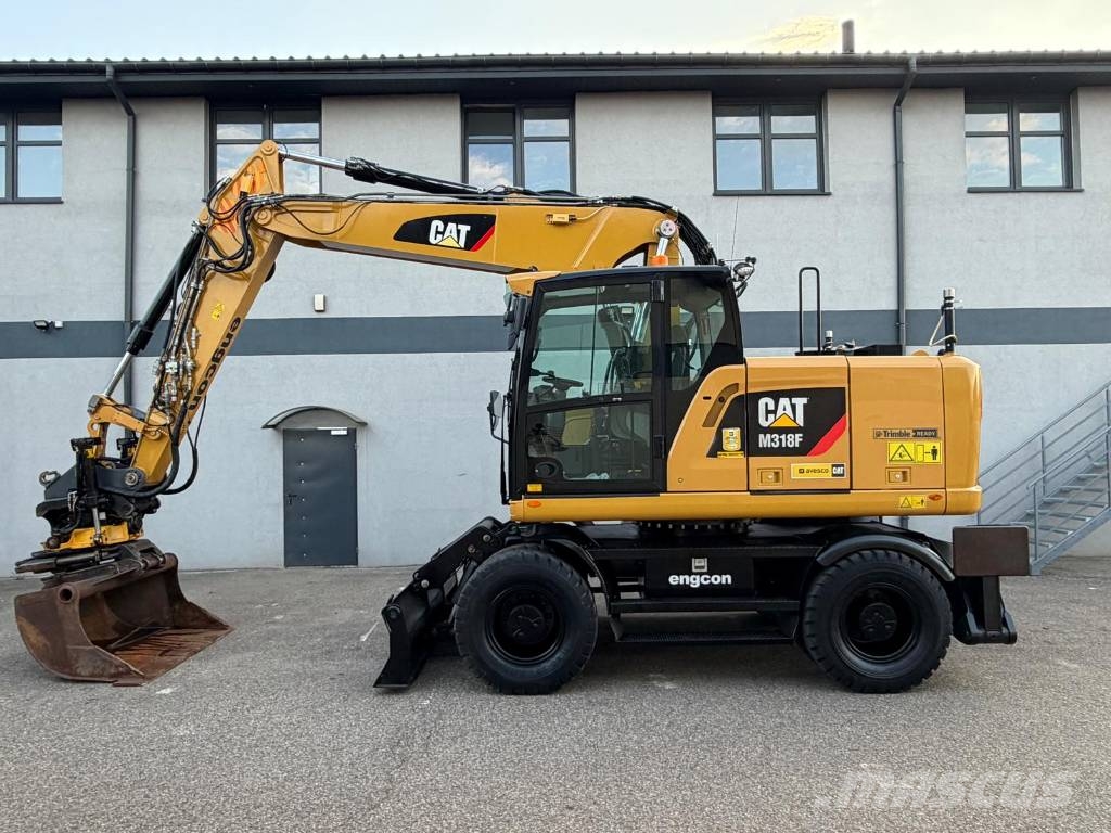 CAT M 318 F Bagri na kolesih