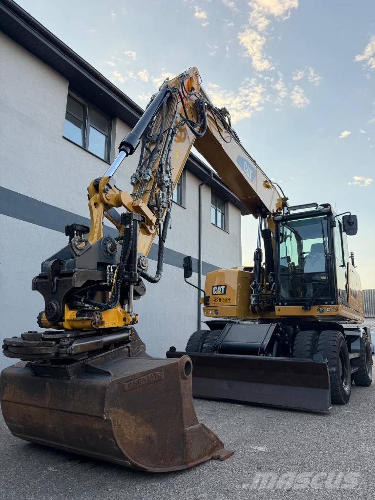 CAT M 318 F Bagri na kolesih