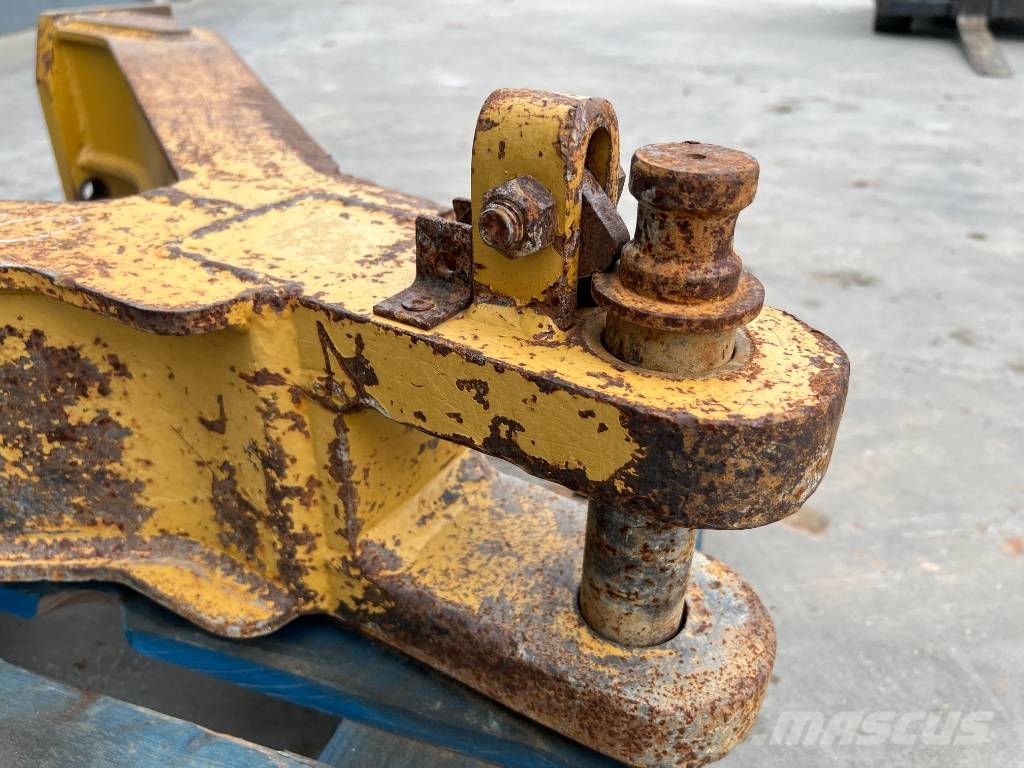 CAT D6H / D6R / D6T Zugtraverse / Trekhaak Overige componenten