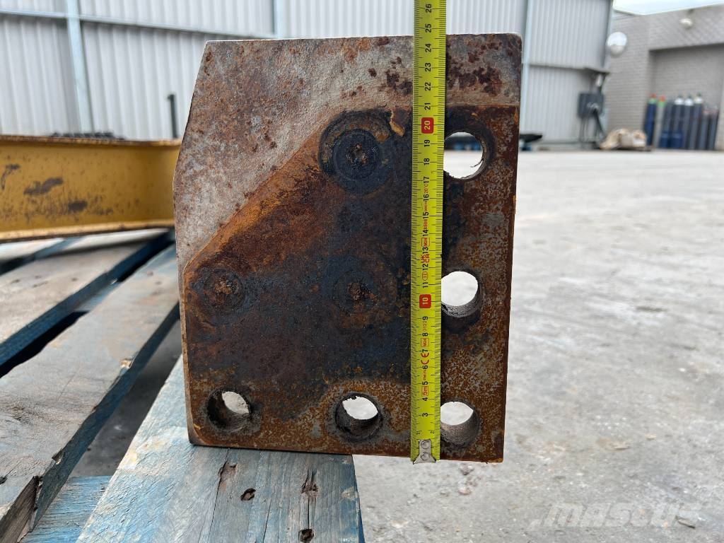 CAT D6H / D6R / D6T Zugtraverse / Trekhaak Overige componenten