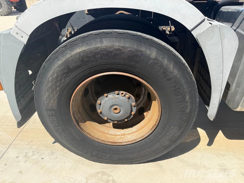 Mercedes-Benz Actros 2048 4x4 Retarder Kipphydraulik 中古トラクターヘッド | トレーラーヘッド