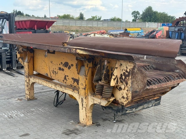 Parker RT 16 EXTEC kosz zasypowy wibracyjny 6220kg Mobilie drupinātāji