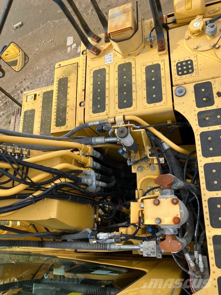 Komatsu PC 240 LC-11 Εκσκαφείς με ερπύστριες