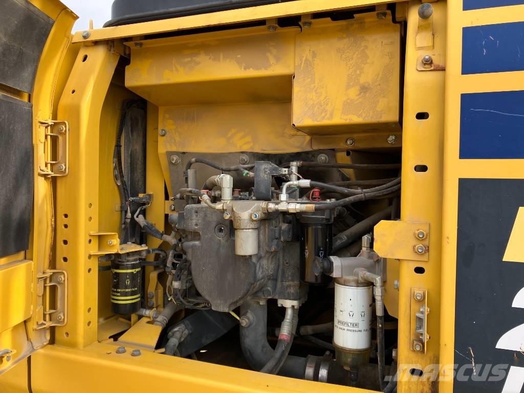 Komatsu PC 240 LC-11 Εκσκαφείς με ερπύστριες