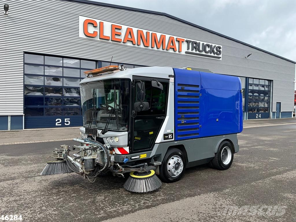 Ravo 560 with 3-rd brush Sopmaskiner