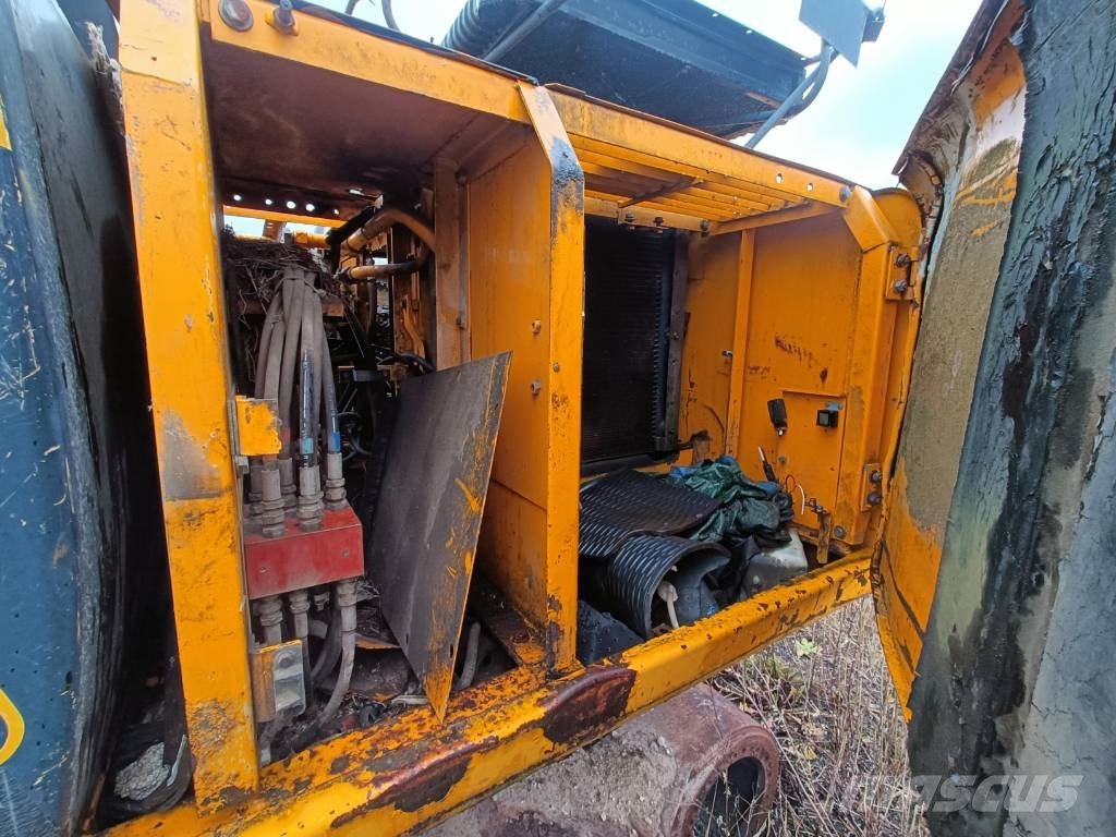 JCB JS 180 L Crawler excavators
