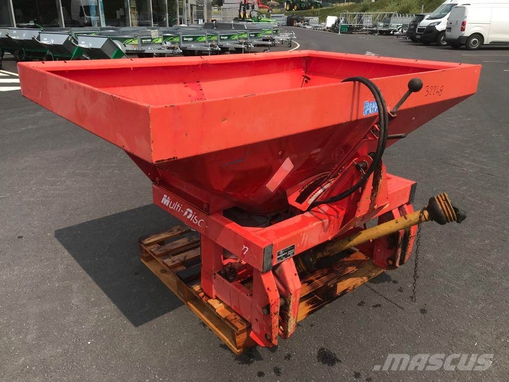 Kuhn MDS901 肥料撒佈機